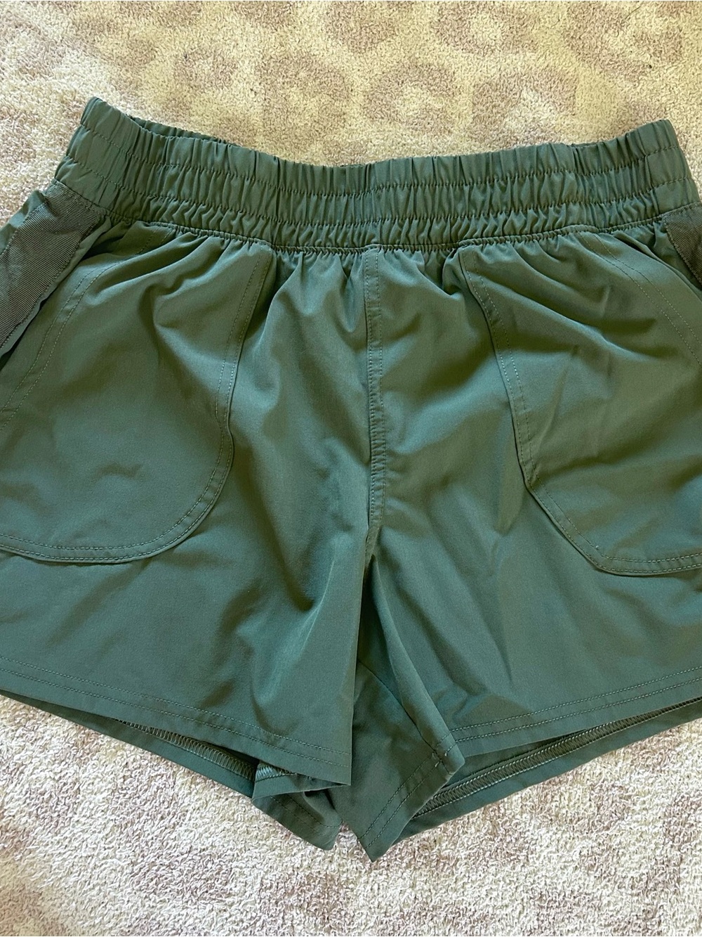 Women’s Elastic-Waist Active Shorts - Forest Green size M